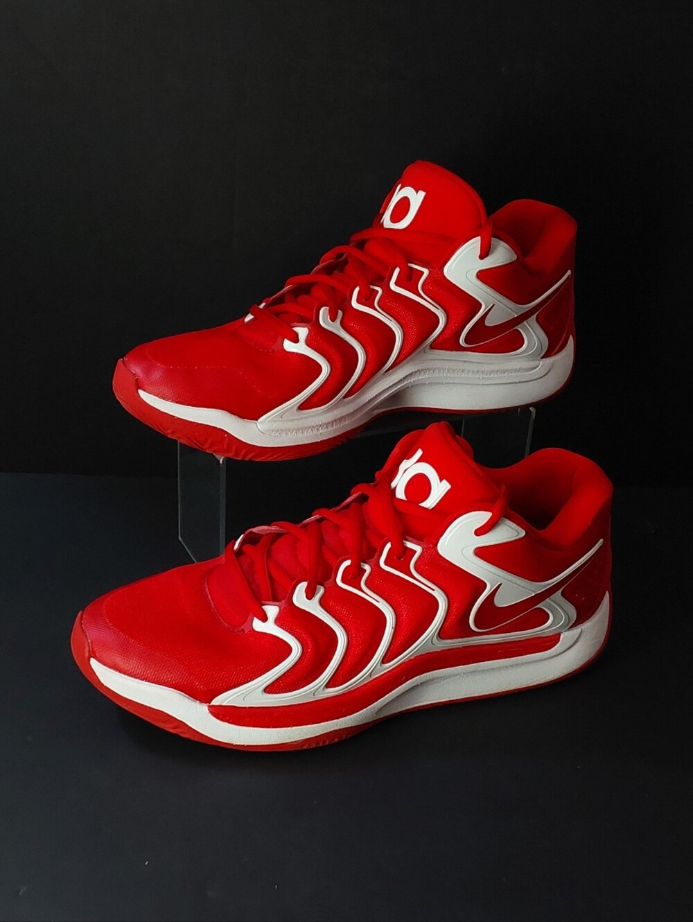 Nike Men's Basketball Sneakers SIZE 10.5